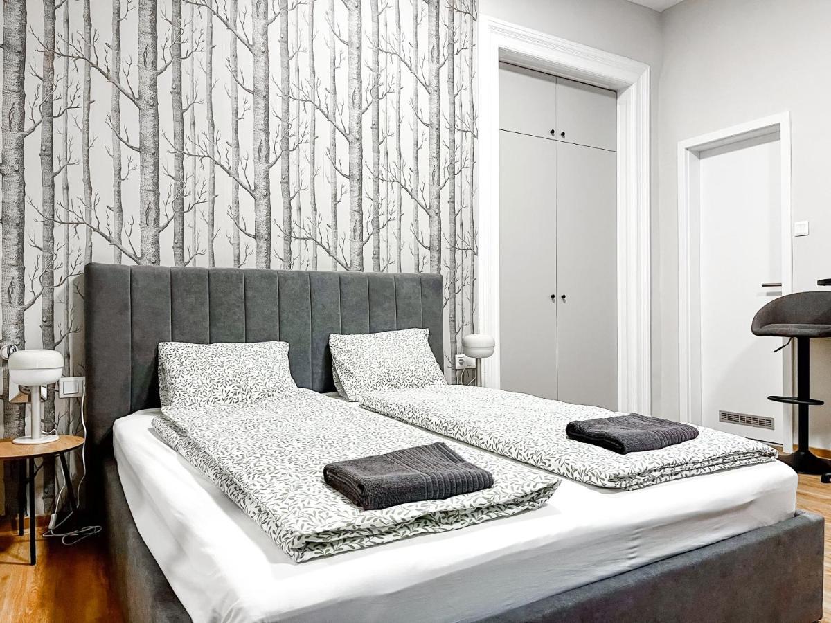 T32 Central Modern Suites Boedapest Buitenkant foto