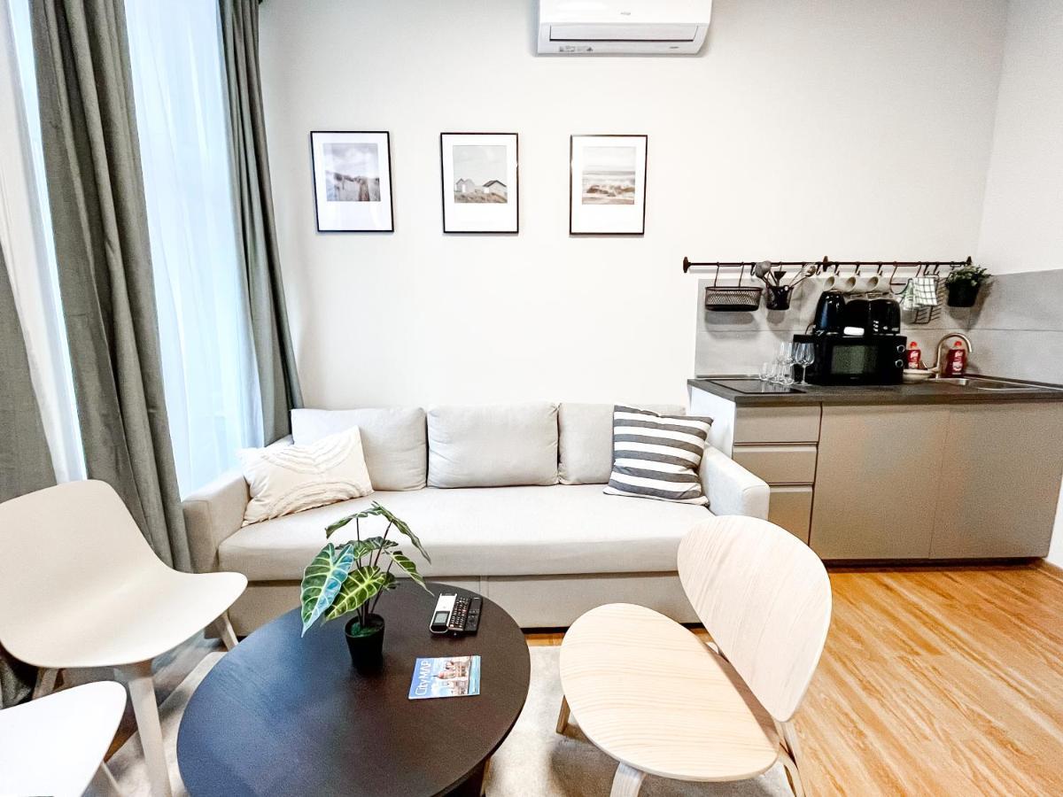 T32 Central Modern Suites Boedapest Buitenkant foto