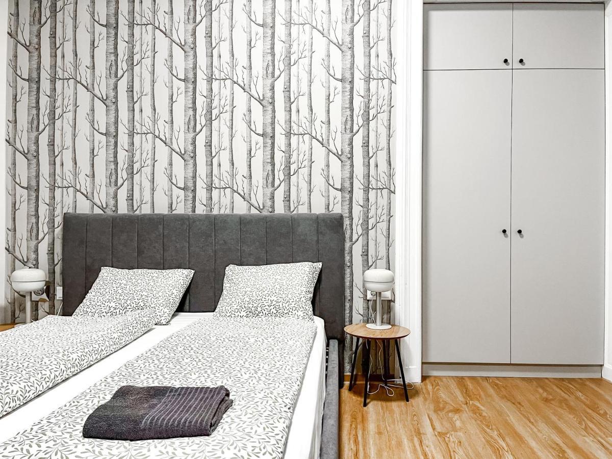 T32 Central Modern Suites Boedapest Buitenkant foto