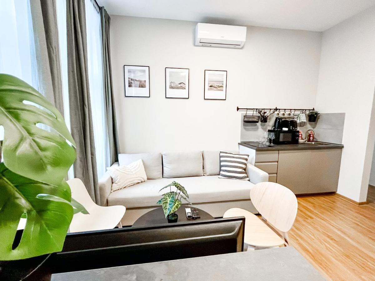T32 Central Modern Suites Boedapest Buitenkant foto