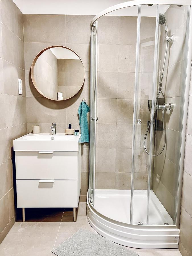 T32 Central Modern Suites Boedapest Buitenkant foto